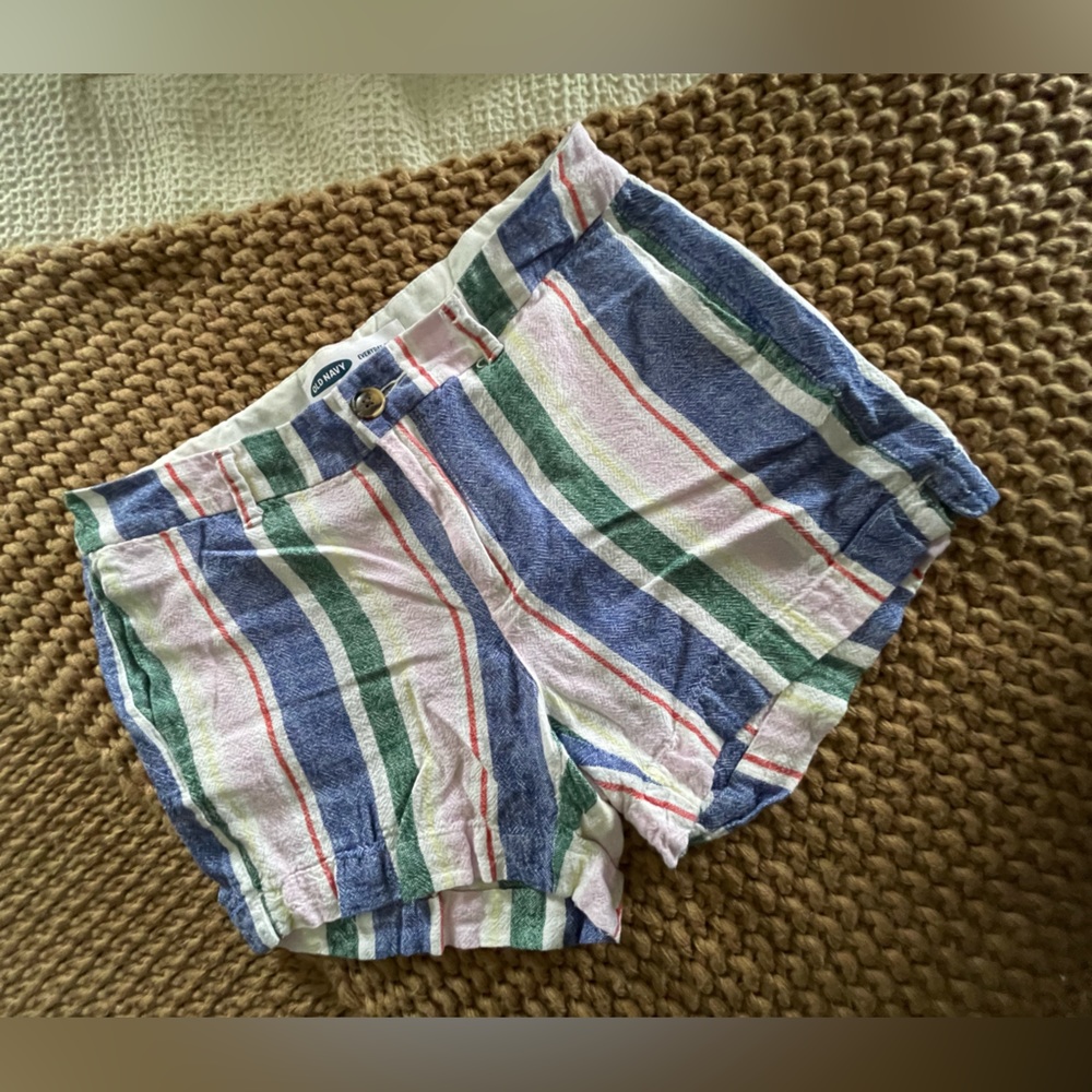 Old Navy Striped Everyday Short